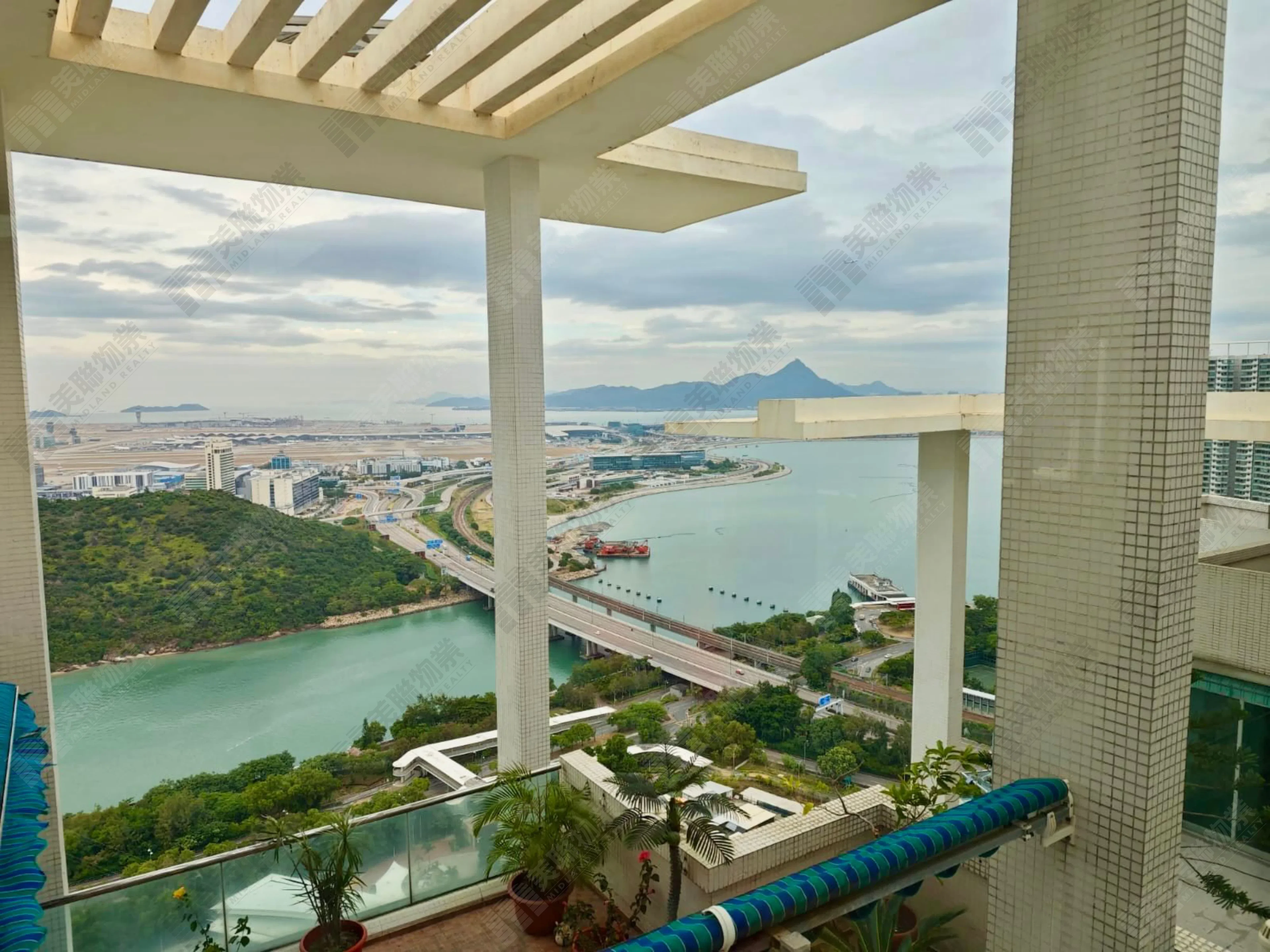 Tung Chung Crescent Phase 2 Block 8 High Floor Unit F