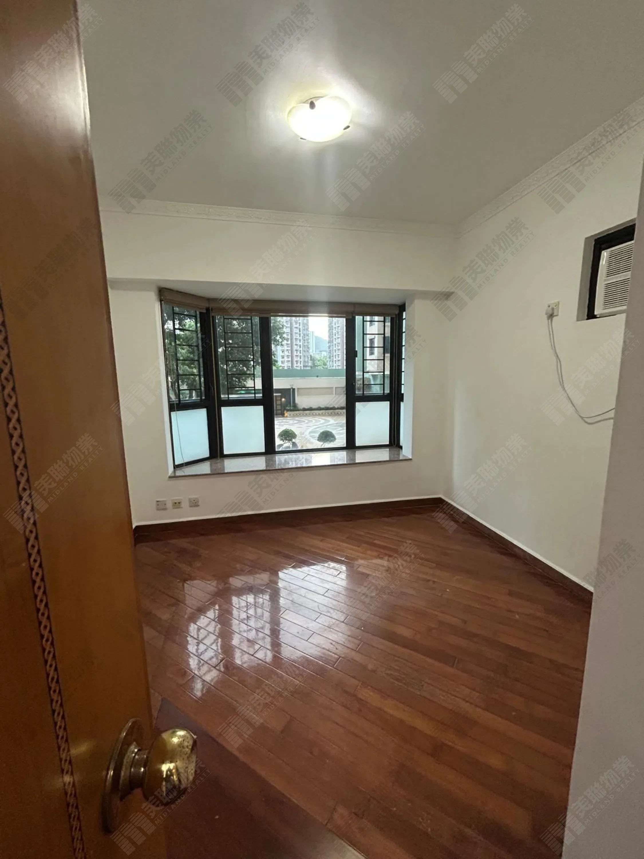 Hoi Xin Garden Block 5 Low Floor H